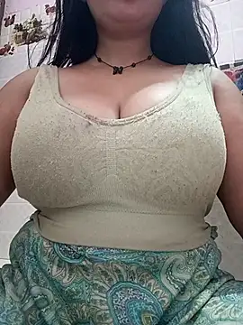 cute-mahek online show from 04-01-26, 07:00