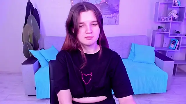 Snapshot of BonneyLove chatting on 12-03-24, 09:01 BonneyLove online show from 12-03-24, 09:01