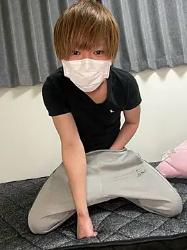 Snapshot of onimakura chatting on 03-12-26, 01:39 onimakura online show from 03-12-26, 01:39