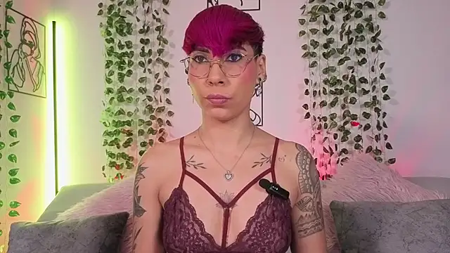 MiaMorgan  online show from 04-15-26, 02:02