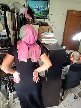 NAJWA-ARAB online show from 11-04-25, 03:33