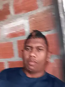 Snapshot of bigghetto1 chatting on 02-28-25, 08:39 bigghetto1 online show from 02-28-25, 08:39