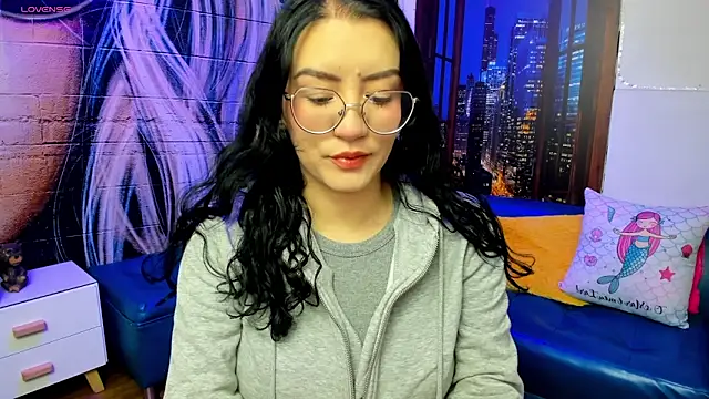 Violetaa diazz online show from 12-12-24, 09:04