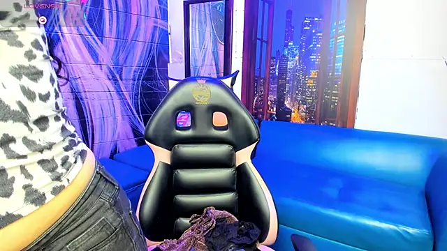 Violetaa diazz online show from 02-19-25, 09:14