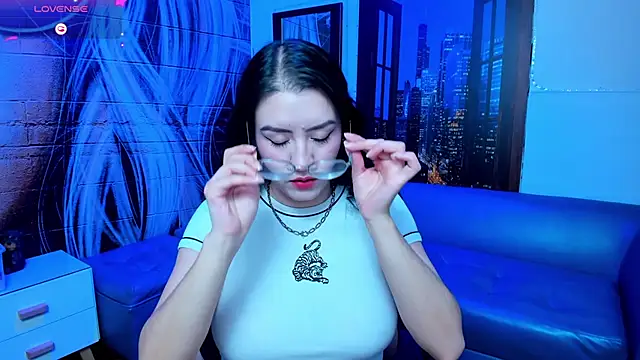 Violetaa diazz online show from 02-25-25, 09:13