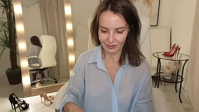 Beylly online show from 03-11-25, 01:26