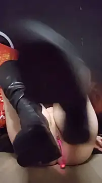 Snapshot of Sweet-SpicyOff chatting on 12-16-24, 09:52 Sweet-SpicyOff online show from 12-16-24, 09:52