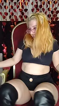 Snapshot of Sweet-SpicyOff chatting on 03-04-25, 09:11 Sweet-SpicyOff online show from 03-04-25, 09:11