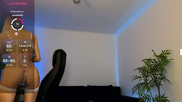 janecandyy  online show from 01-11-25, 03:09