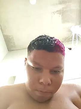 Snapshot of putoso031 chatting on 02-06-25, 08:13 putoso031 online show from 02-06-25, 08:13