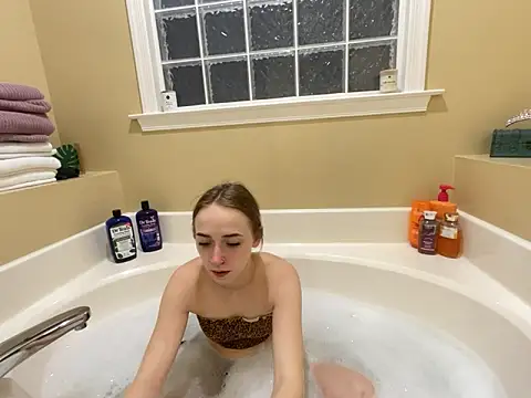 Maxinebabyyy online show from 02-18-25, 12:59