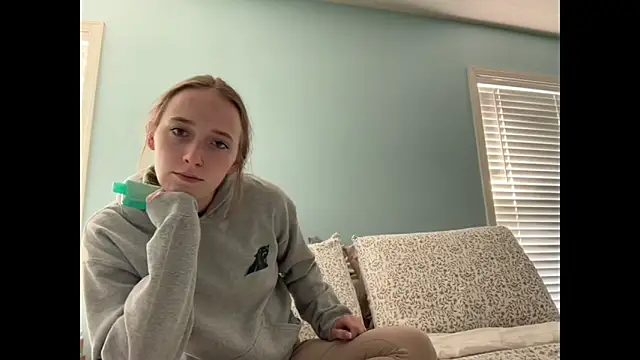 Maxinebabyyy online show from 09-19-25, 06:30