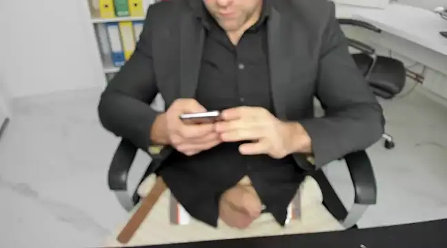 John-E-Dough online show from 12-25-24, 08:40