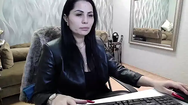 Sara Poison online show from 10-11-25, 03:39