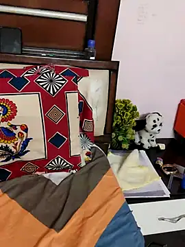 Snapshot of santurmom chatting on 02-22-25, 09:04 santurmom online show from 02-22-25, 09:04