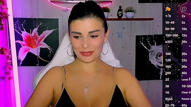 Snapshot of KayWuds chatting on 03-06-26, 02:24 KayWuds online show from 03-06-26, 02:24