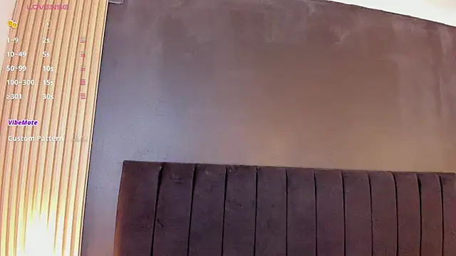 sweetsofia18 online show from 04-03-26, 08:18