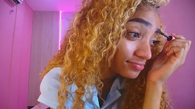 Charlotte Love10 online show from 10-25-25, 12:02