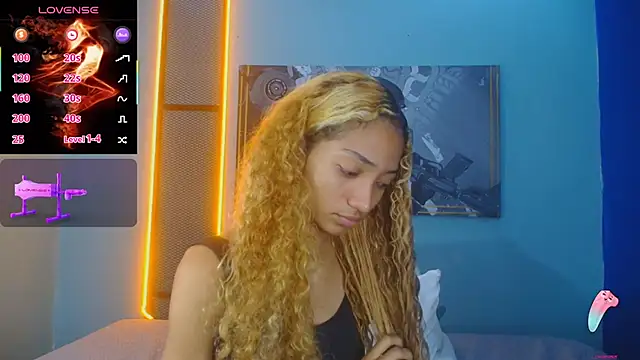 Charlotte Love10 online show from 11-06-25, 11:44