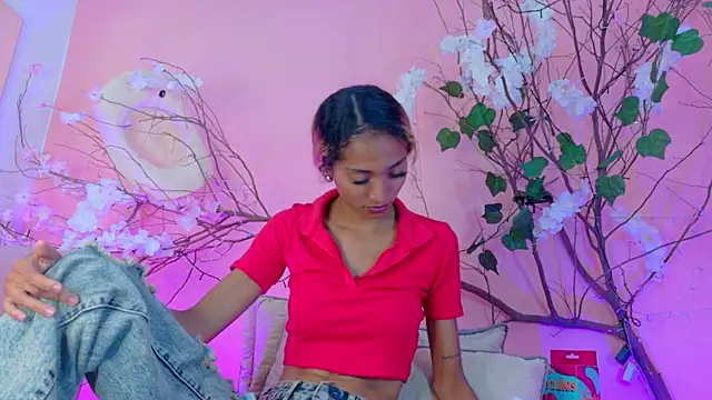 Charlotte Love10 online show from 04-07-26, 09:59