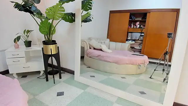 Mollymoon1 online show from 02-03-26, 08:03