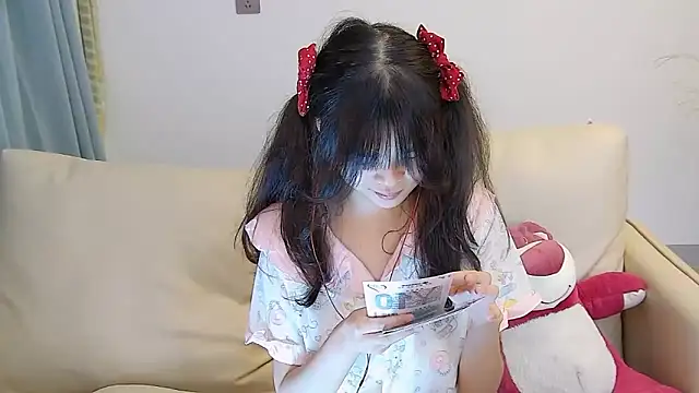 mango-a online show from 01-19-25, 04:04