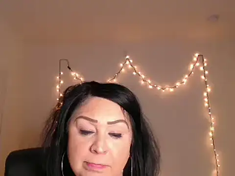 AlyssiaAmoreXO online show from 02-05-25, 09:18