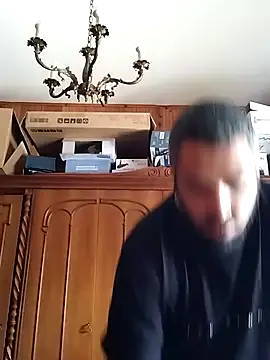 Dikkiduohottt online show from 10-17-25, 12:52