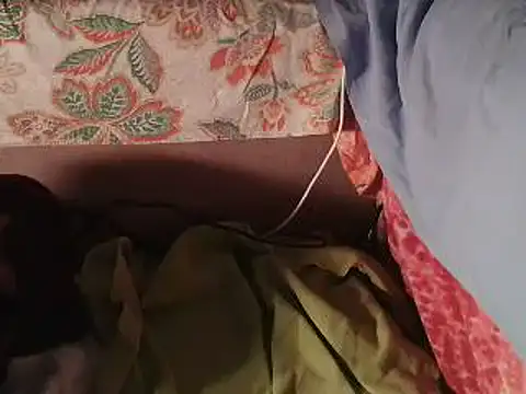 VeneRed online show from 03-21-25, 10:06