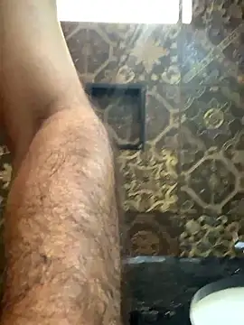 Snapshot of desiduzz21 chatting on 12-05-24, 05:37 desiduzz21 online show from 12-05-24, 05:37