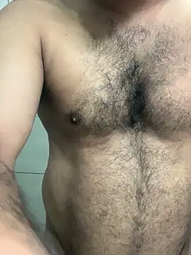 Snapshot of desiduzz21 chatting on 12-18-24, 05:26 desiduzz21 online show from 12-18-24, 05:26