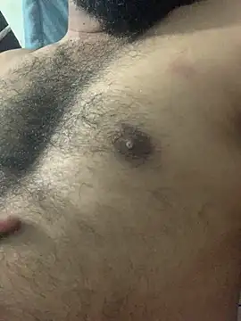 Snapshot of desiduzz21 chatting on 12-23-24, 06:16 desiduzz21 online show from 12-23-24, 06:16