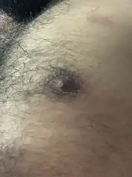 Snapshot of desiduzz21 chatting on 12-26-24, 01:07 desiduzz21 online show from 12-26-24, 01:07