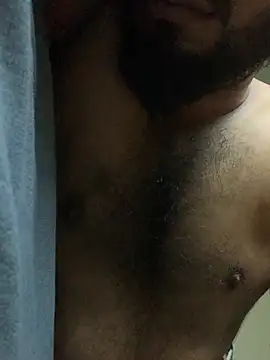 Snapshot of desiduzz21 chatting on 12-28-24, 03:04 desiduzz21 online show from 12-28-24, 03:04