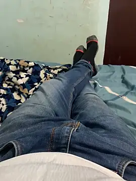 Snapshot of desiduzz21 chatting on 01-03-25, 03:12 desiduzz21 online show from 01-03-25, 03:12