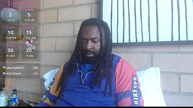 Snapshot of johngabbanaa chatting on 01-11-25, 08:32 johngabbanaa online show from 01-11-25, 08:32