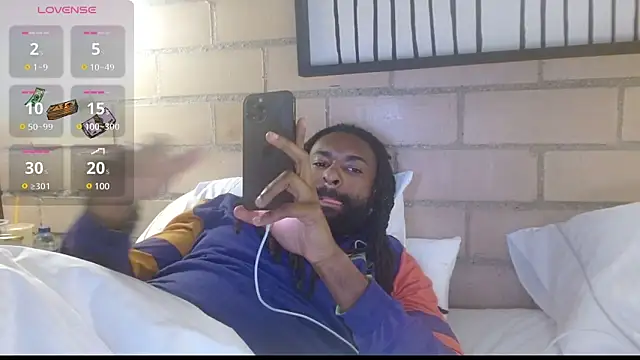 Snapshot of johngabbanaa chatting on 01-12-25, 02:14 johngabbanaa online show from 01-12-25, 02:14