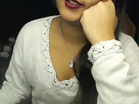 Snapshot of Wish_Queen chatting on 01-17-25, 04:06 Wish Queen online show from 01-17-25, 04:06