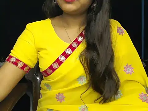 Snapshot of Wish_Queen chatting on 01-21-25, 06:02 Wish Queen online show from 01-21-25, 06:02
