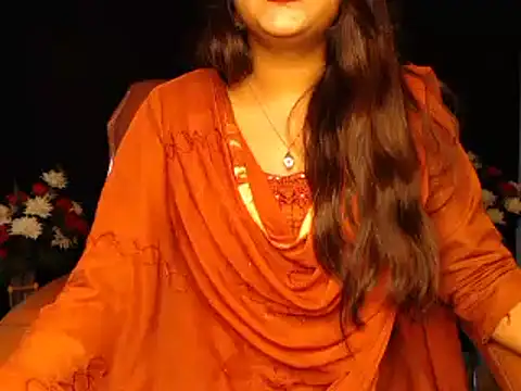 Snapshot of Wish_Queen chatting on 01-24-25, 08:23 Wish Queen online show from 01-24-25, 08:23