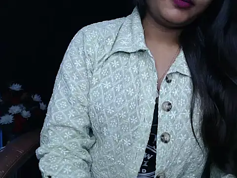 Snapshot of Wish_Queen chatting on 02-08-25, 03:10 Wish Queen online show from 02-08-25, 03:10
