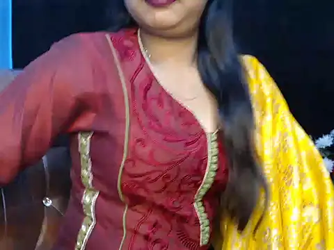 Snapshot of Wish_Queen chatting on 02-19-25, 10:01 Wish Queen online show from 02-19-25, 10:01