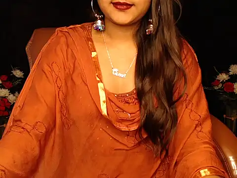 Snapshot of Wish_Queen chatting on 02-25-25, 08:41 Wish Queen online show from 02-25-25, 08:41