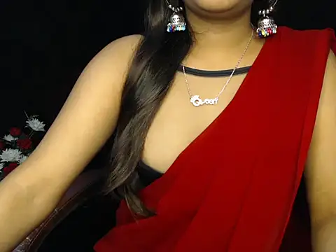 Snapshot of Wish_Queen chatting on 03-09-25, 04:00 Wish Queen online show from 03-09-25, 04:00