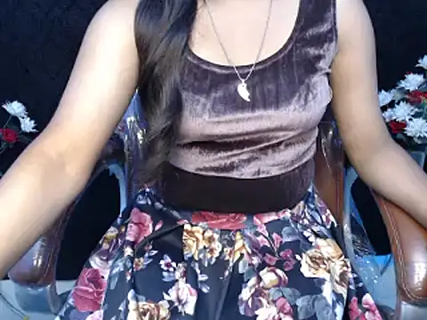 Snapshot of Wish_Queen chatting on 03-21-25, 08:17 Wish Queen online show from 03-21-25, 08:17