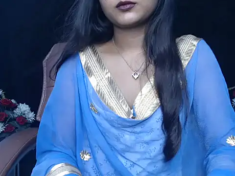 Snapshot of Wish_Queen chatting on 09-18-25, 07:16 Wish Queen online show from 09-18-25, 07:16