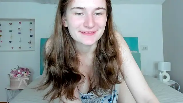 L1ittle kitty  online show from 09-20-25, 05:08