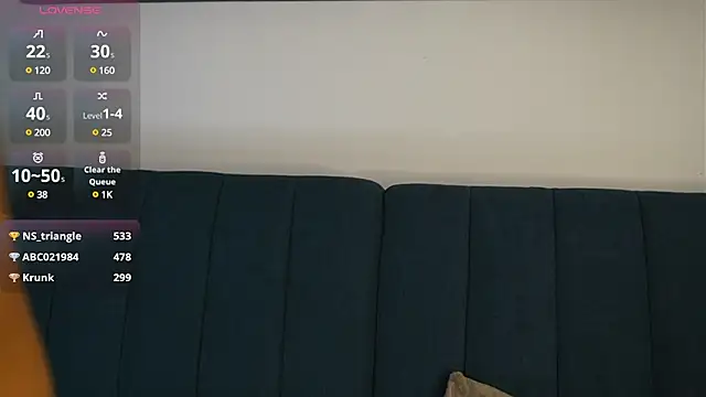 Snapshot of izzy_belle chatting on 02-04-25, 05:55 izzy belle online show from 02-04-25, 05:55