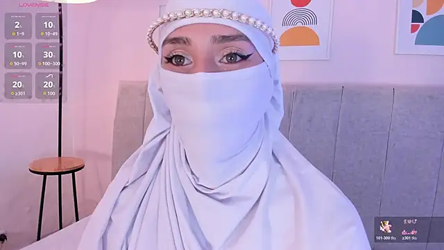 Snapshot of rawiya chatting on 05-04-26, 12:01 rawiya online show from 05-04-26, 12:01