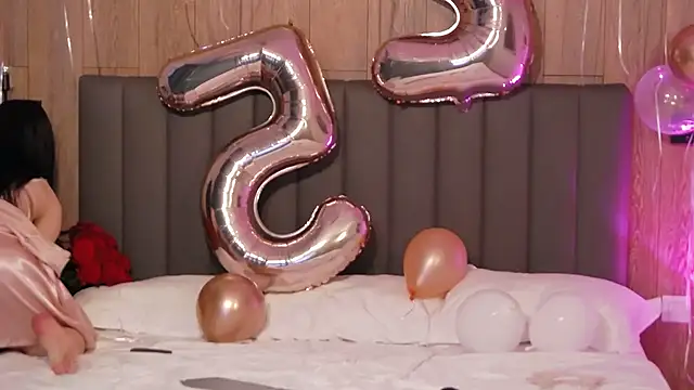 AllisonSky online show from 02-07-25, 01:43